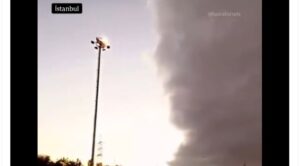Video – İstanbul’da Yine İnsan Yüzü Gibi Bulut Görüldü